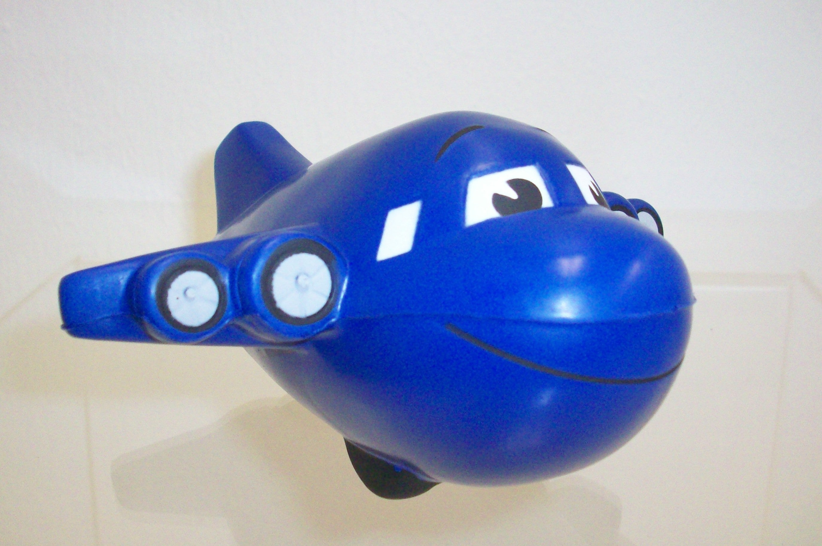 Stress Reliever Smiley Airplane Blue